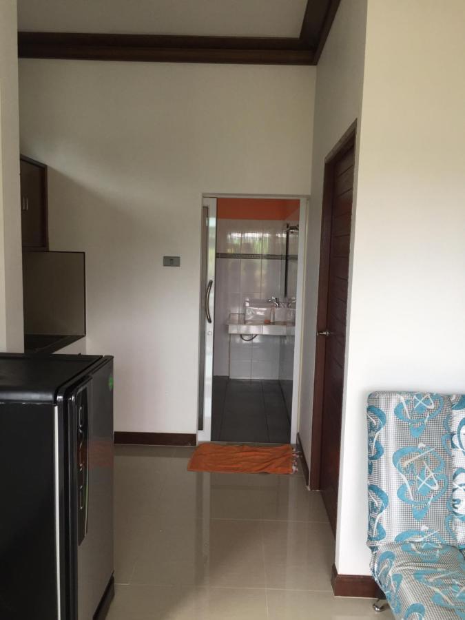 Tara House Hotel Koh Lanta Exterior photo